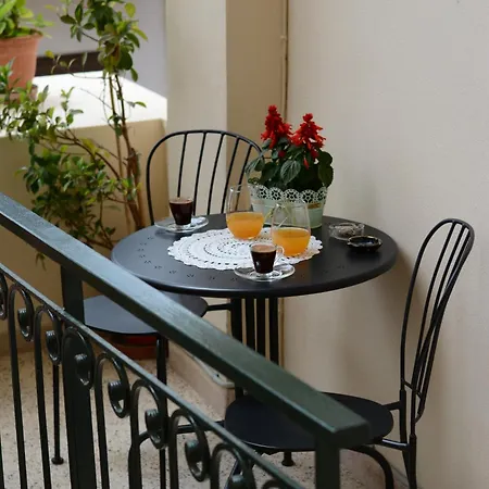 Kalliston - Cosy Urban Family Apartment
